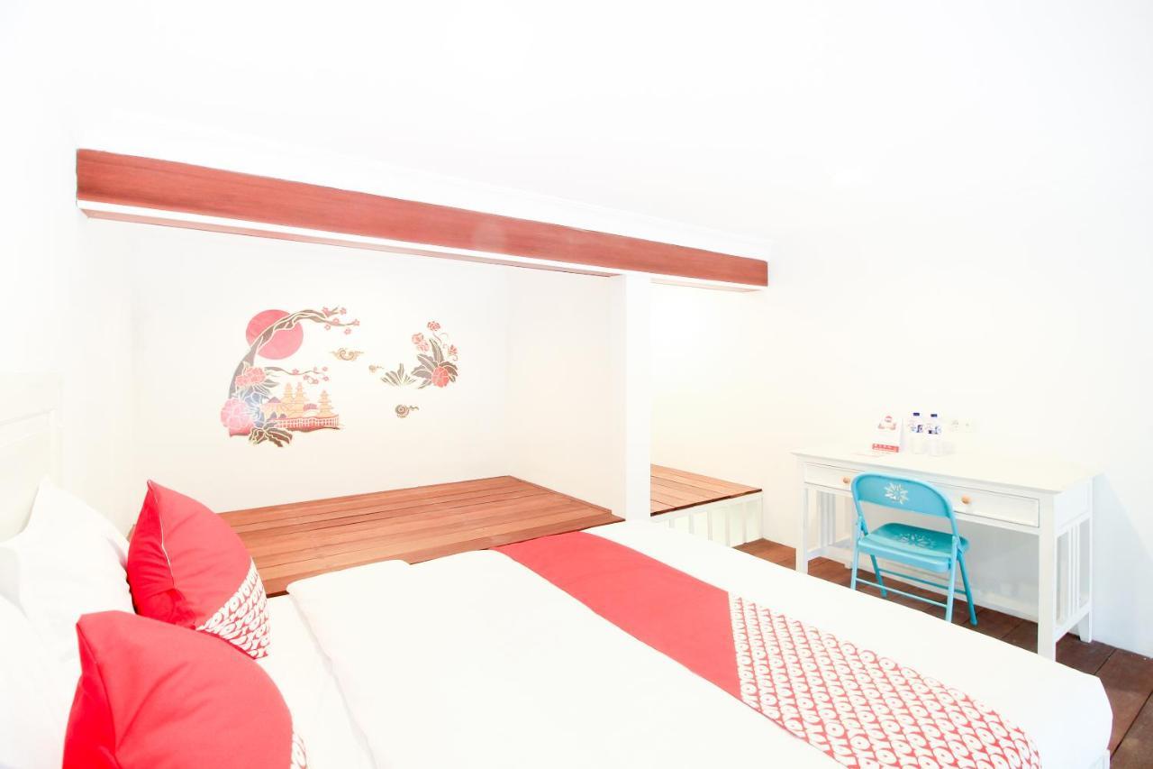 Oyo 204 Blessing Residence Σουραμπάγια Εξωτερικό φωτογραφία